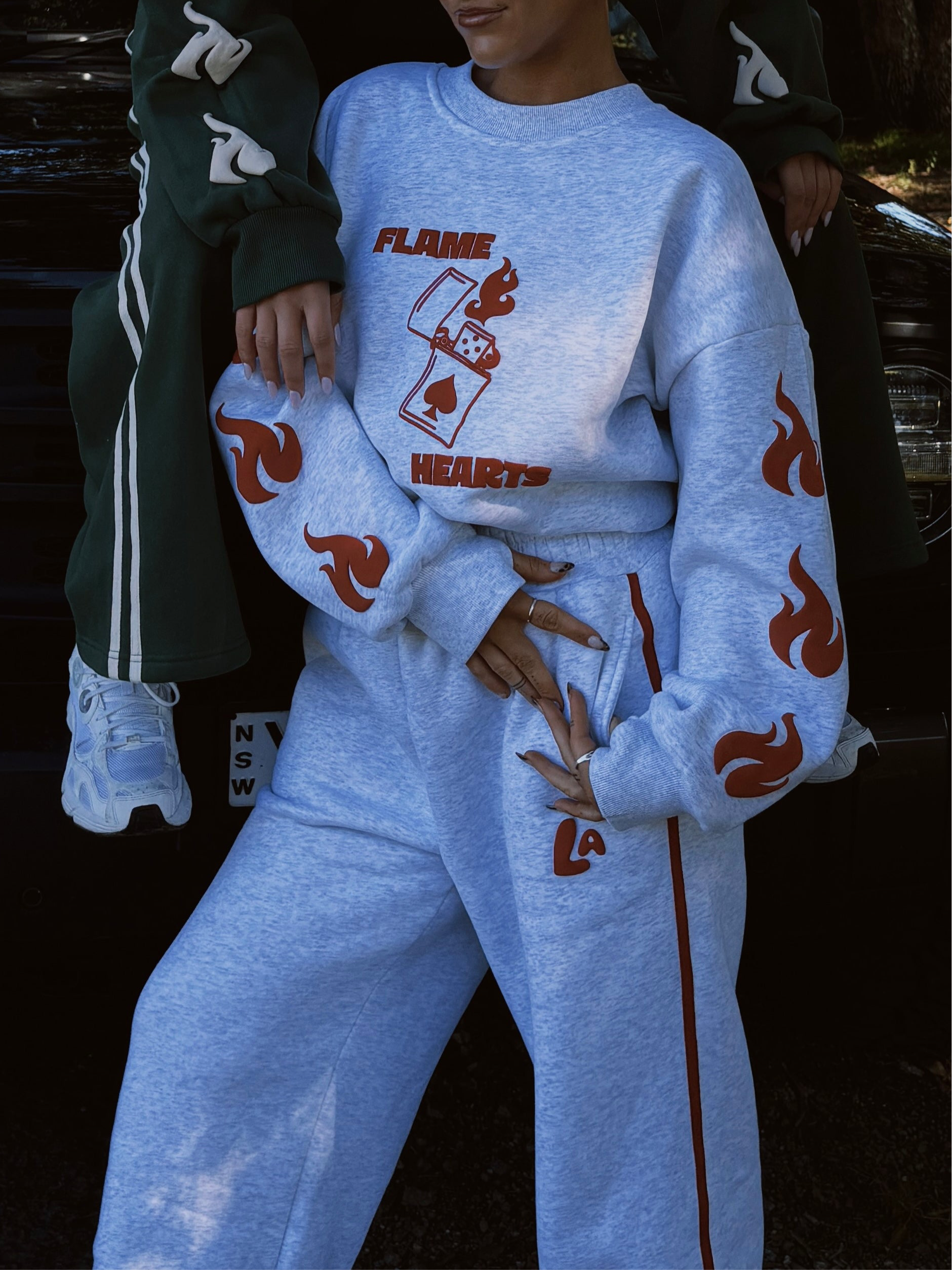FLAME HEART SWEATER - GREY